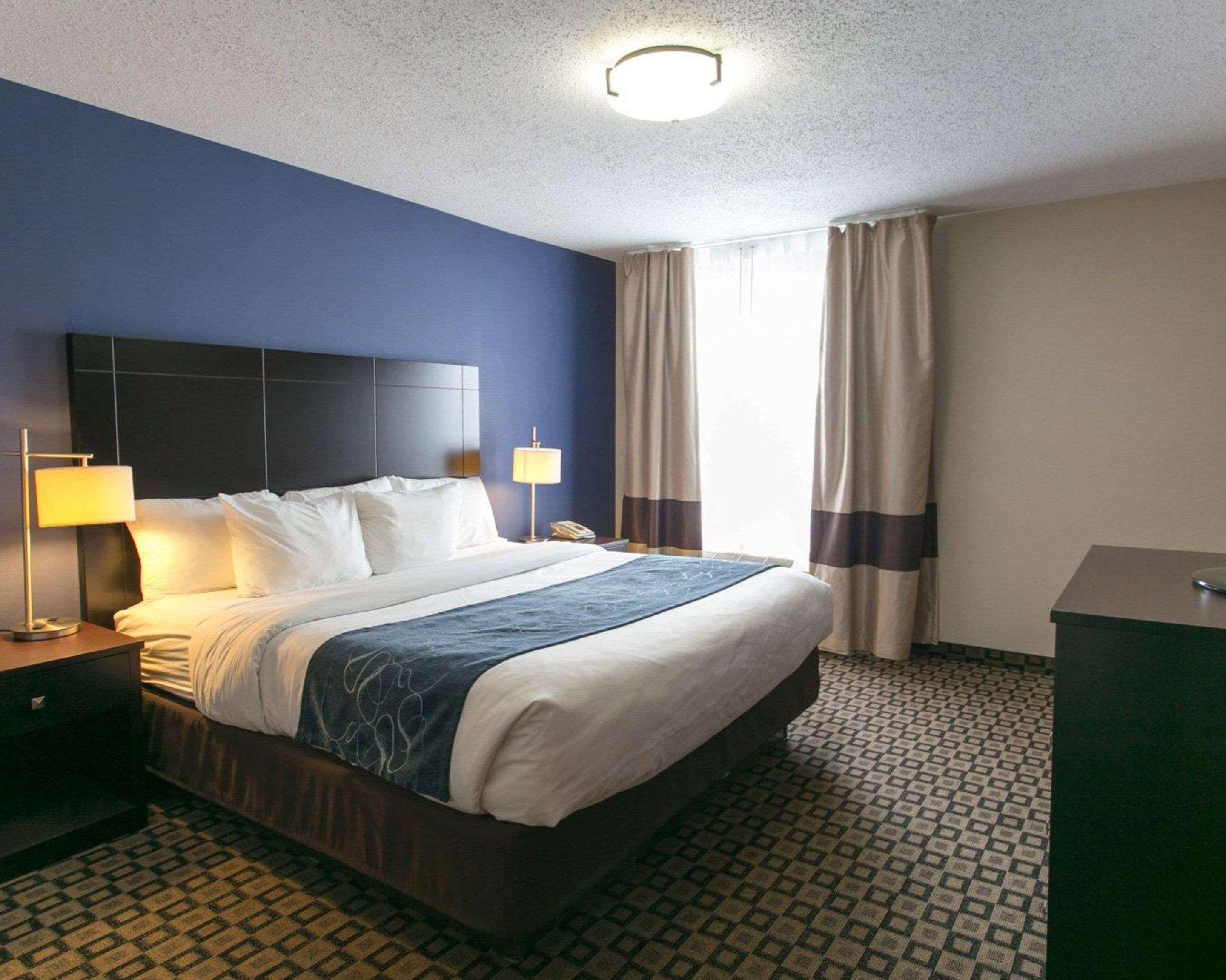 Comfort Suites Benton Harbor - St Joseph Экстерьер фото