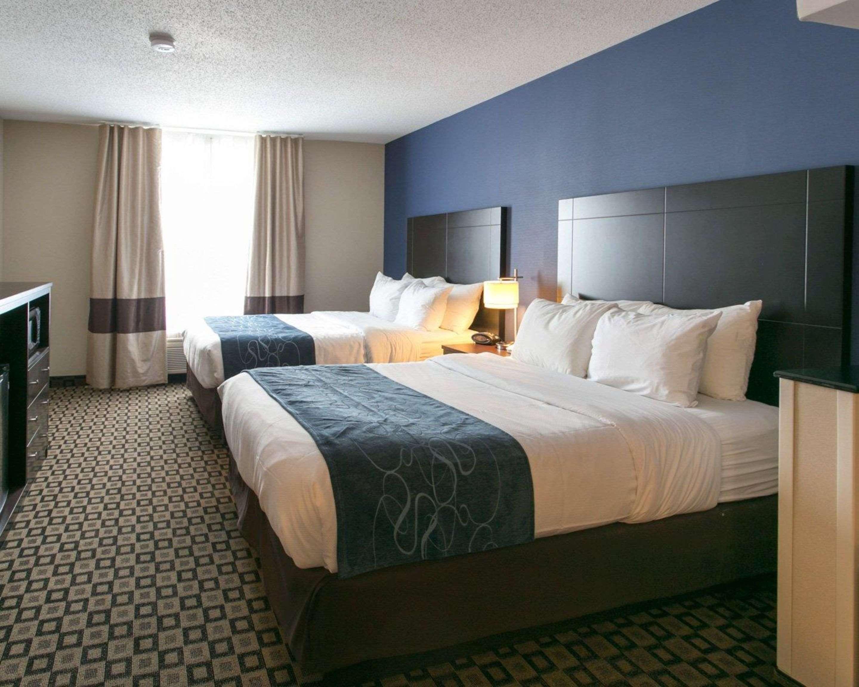 Comfort Suites Benton Harbor - St Joseph Экстерьер фото
