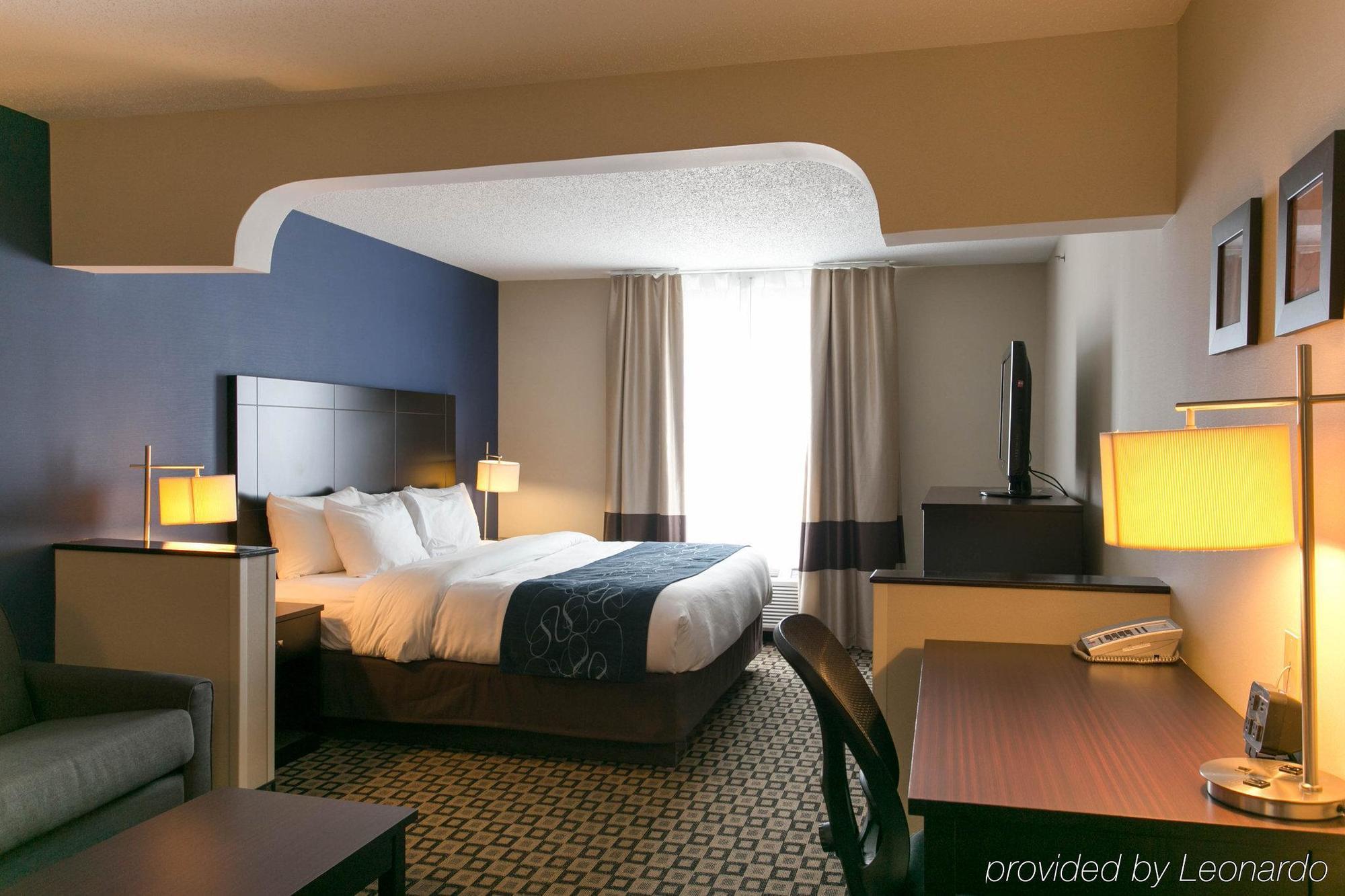 Comfort Suites Benton Harbor - St Joseph Экстерьер фото