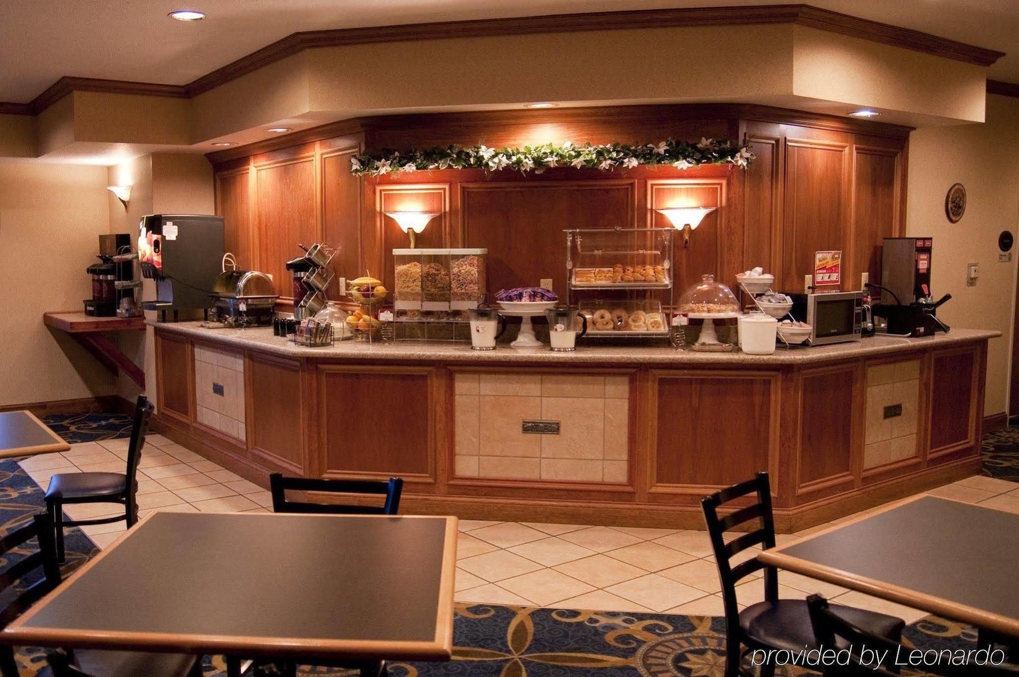 Comfort Suites Benton Harbor - St Joseph Экстерьер фото